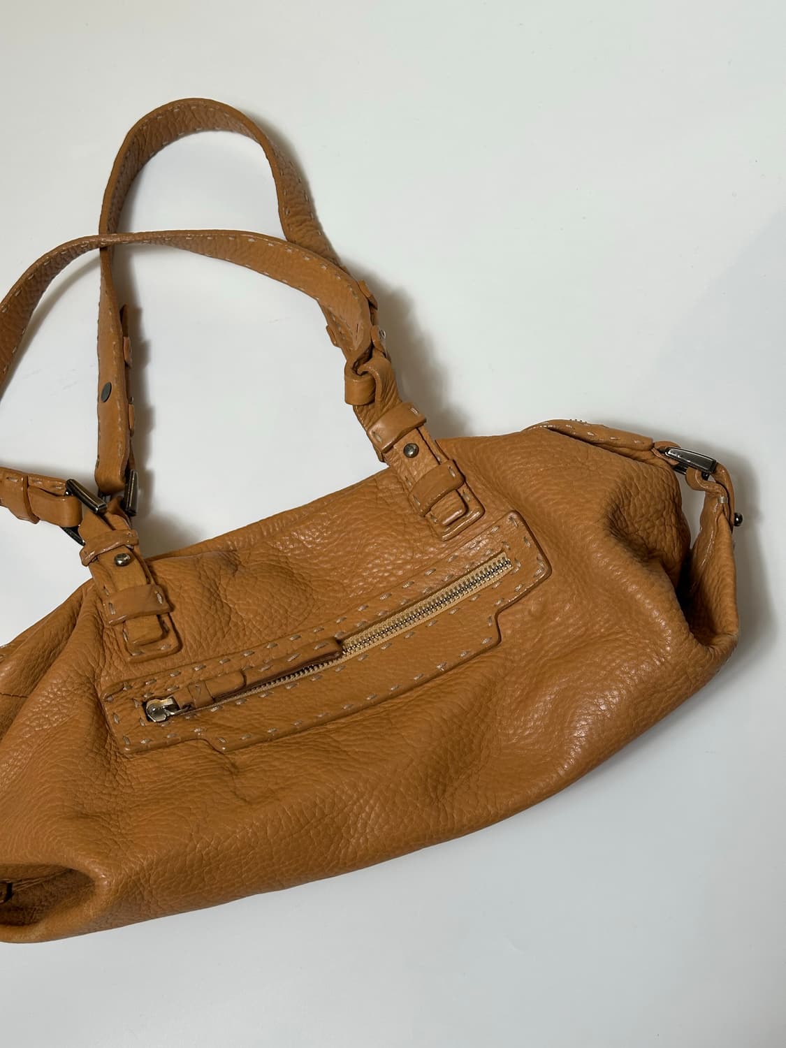 브라운 스티치 디테일 백 상품이미지4