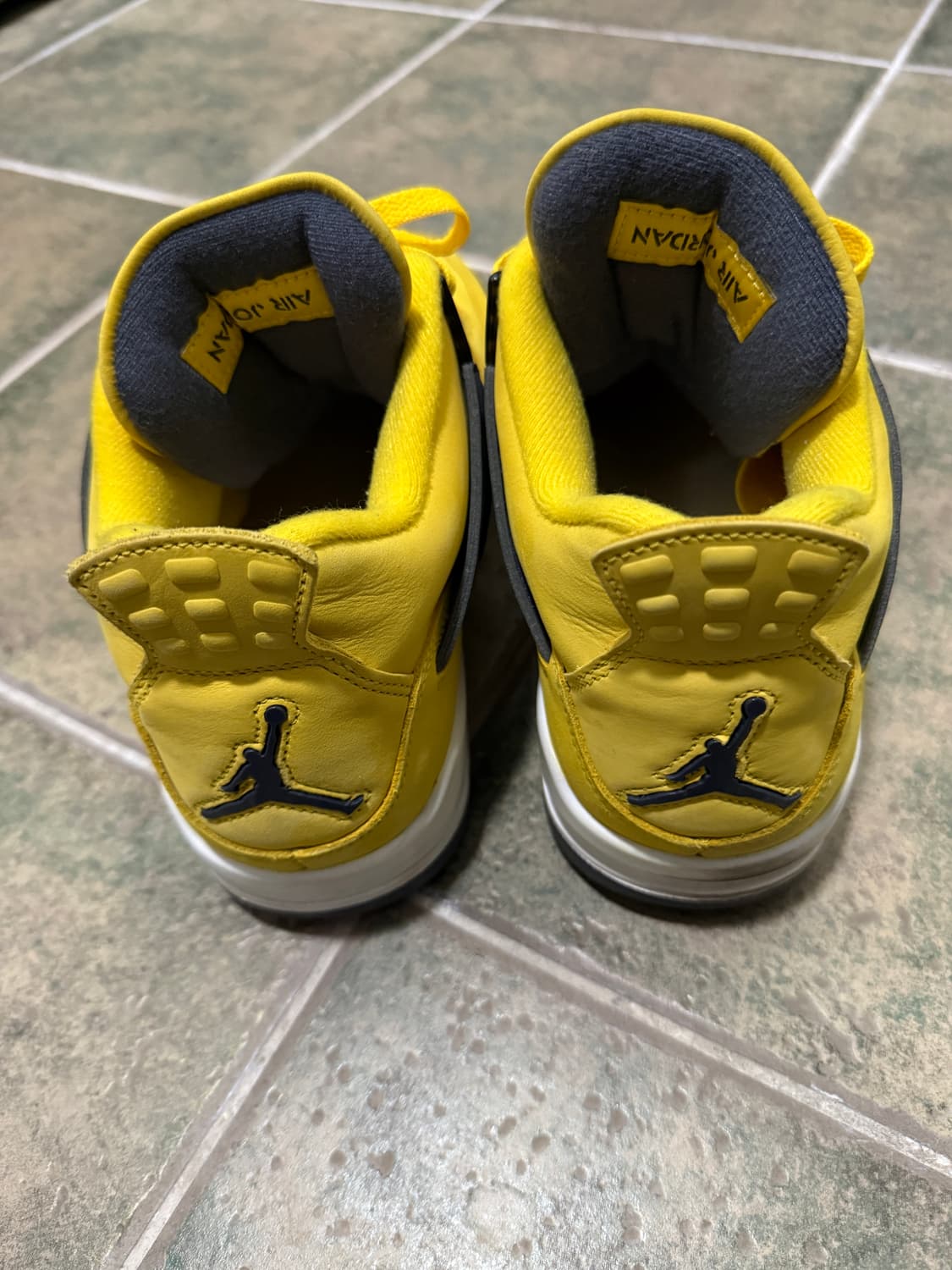 jordan4 투어 옐로우 275 상품이미지3