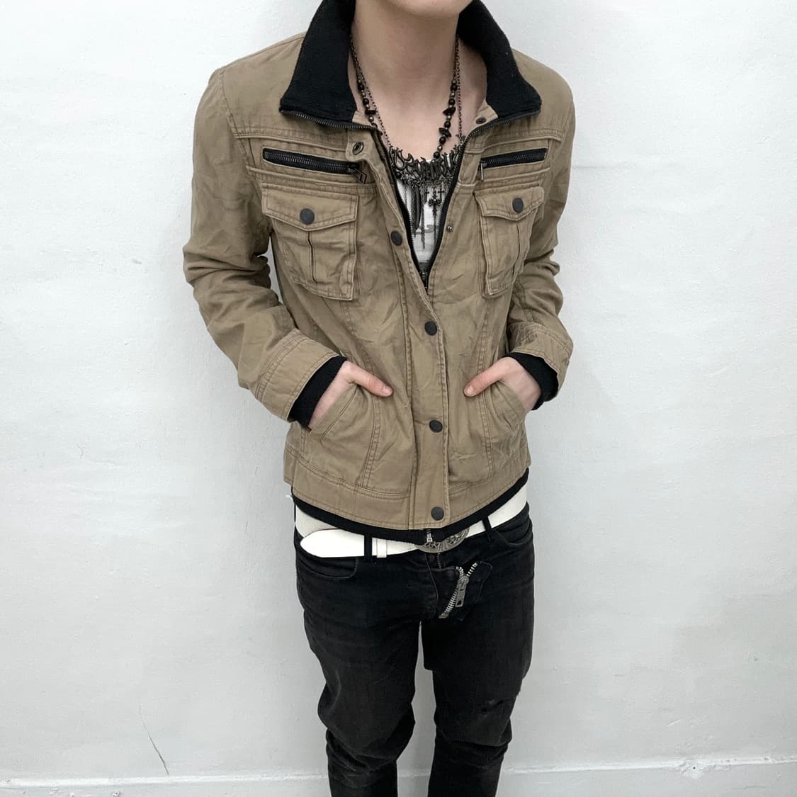 in the attic beige field jacket 상품이미지2