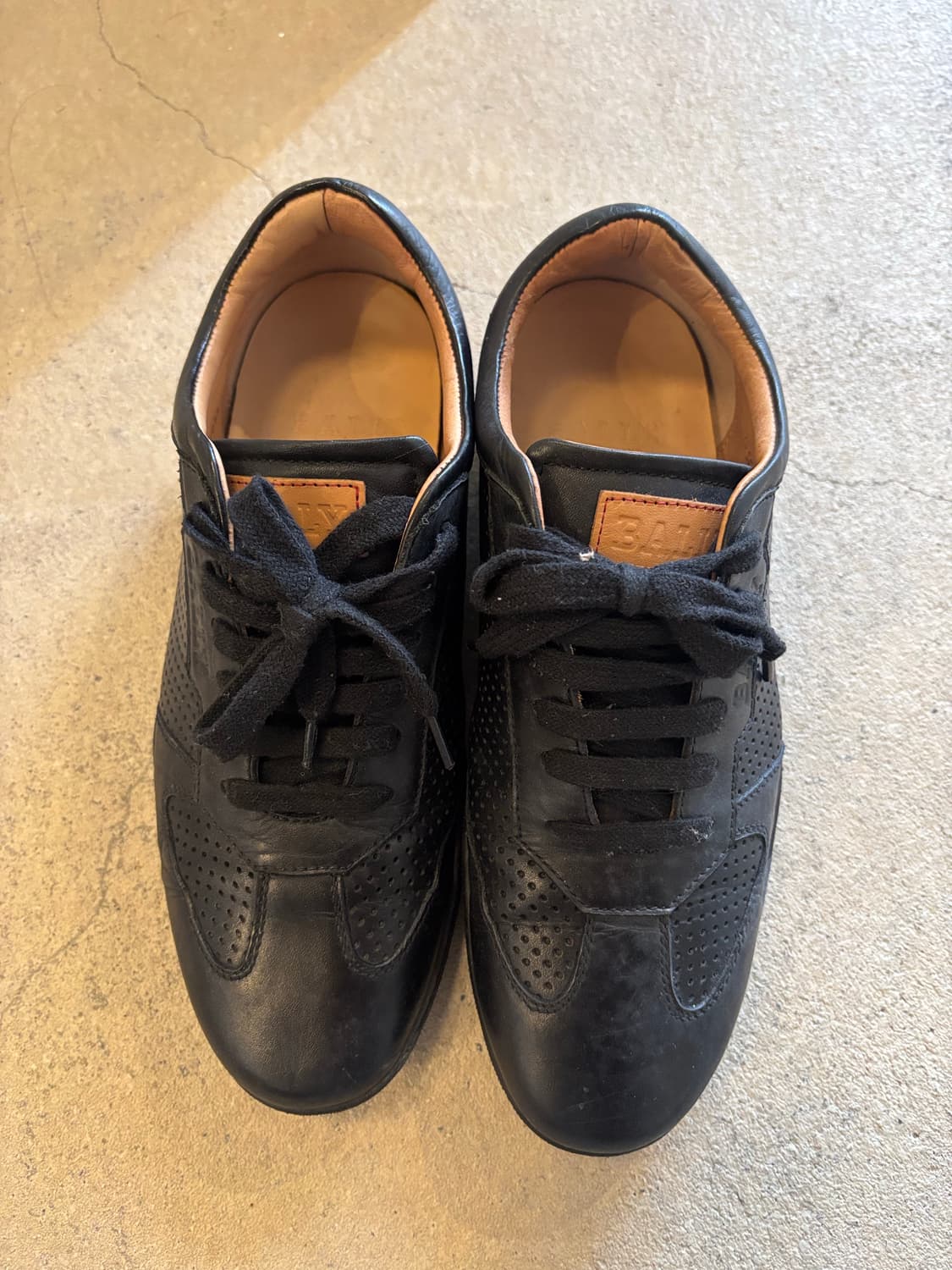 발리 레더 스니커즈 상품이미지2