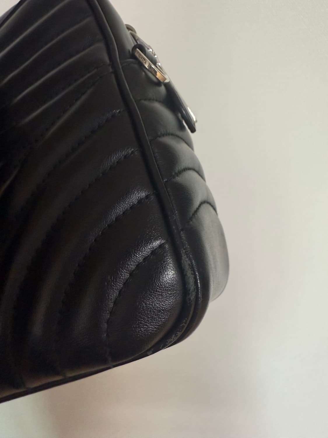 프라다 다이아그램 스퀘어 투웨이백 상품이미지4