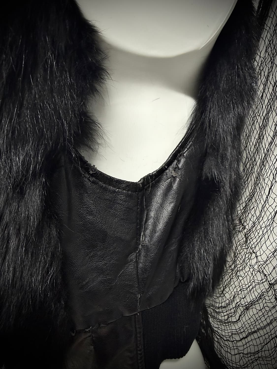 00s punk studs fur vest 상품이미지3