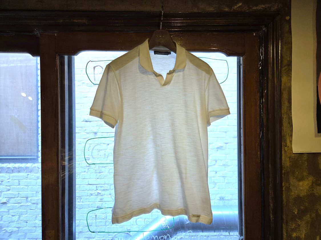 돌체앤가바나 오픈칼라넥 티셔츠  상품이미지1