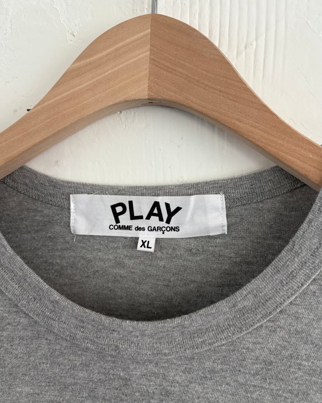 꼼데가르송 PLAY로고 그레이컬러 티셔츠 상품이미지6