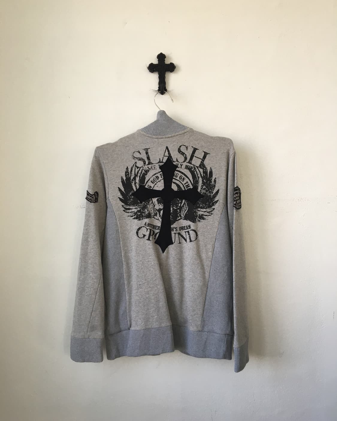 Back cross point high neck zip up 상품이미지1