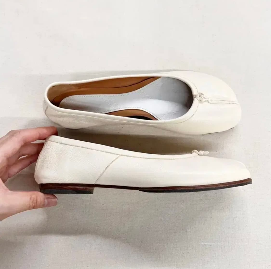 마르지엘라 타비 플랫 화이트 225 상품이미지3