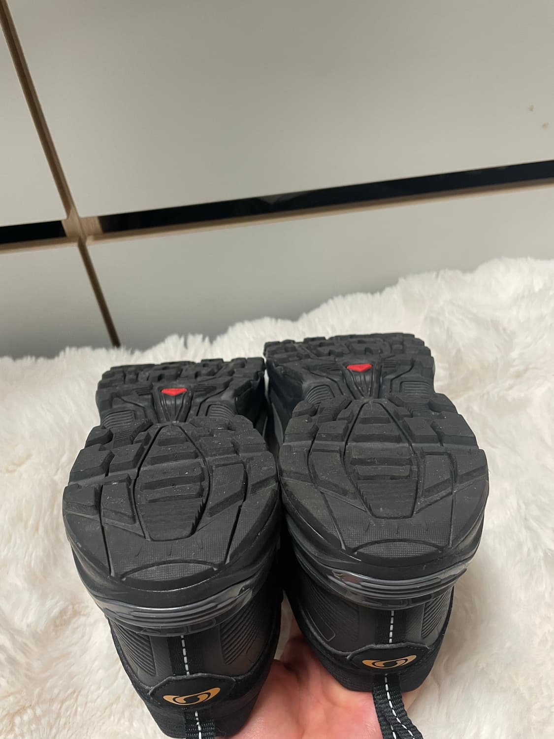 살로몬 ACS CSWP 블랙 마그넷 골든 (260) 상품이미지5