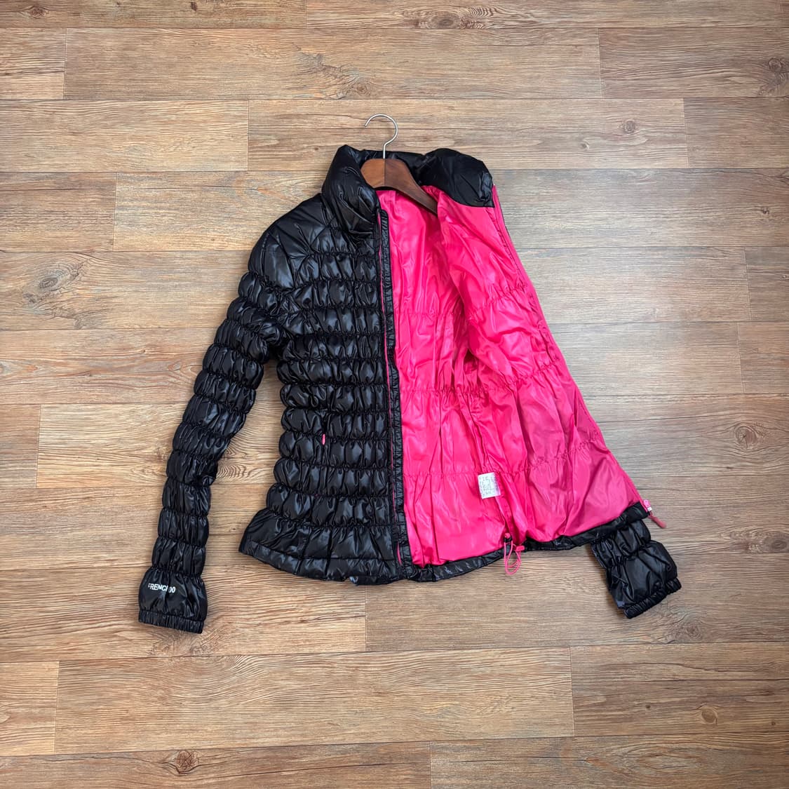 로알파인 슬림 95 다운 패딩 집업 점퍼 오리털 볼륨 실루엣 상품이미지3