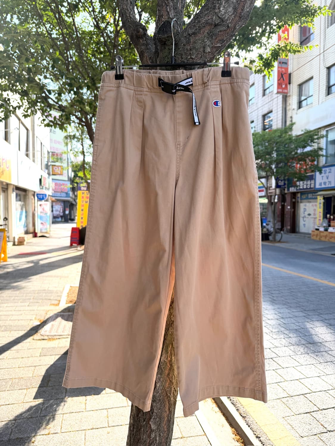 Champion Belted Chino Wide Easy Pants 상품이미지2