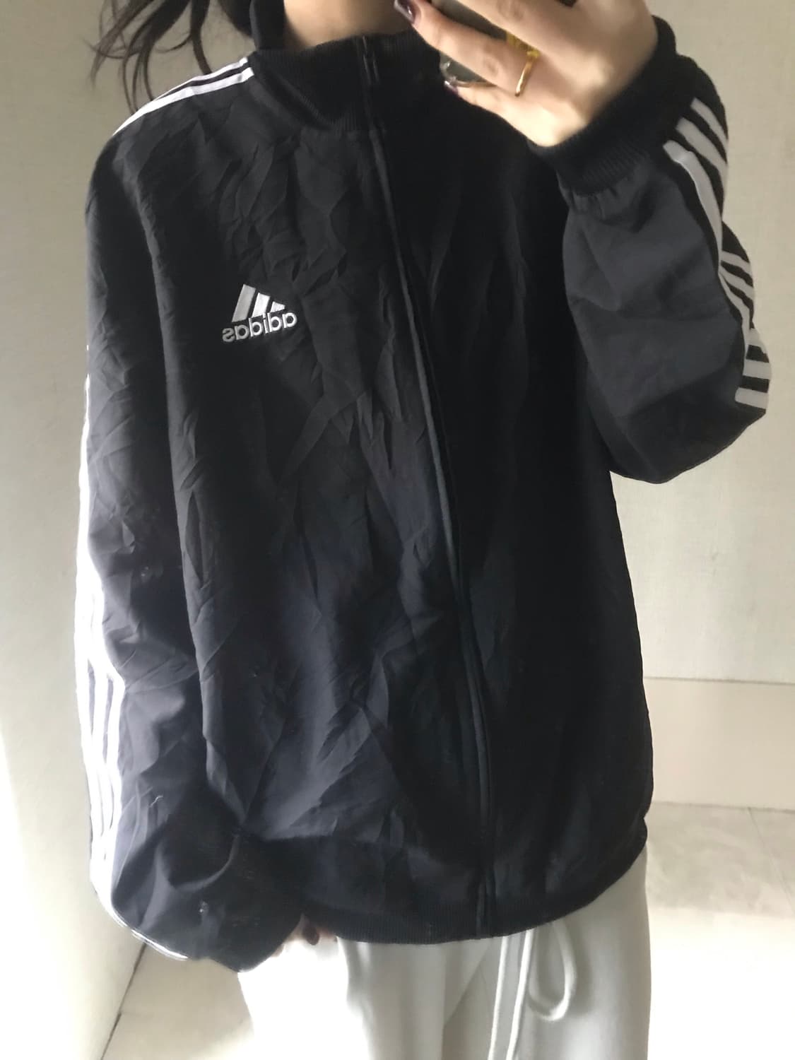 아디다스 블랙 삼선 바람막이 상품이미지3