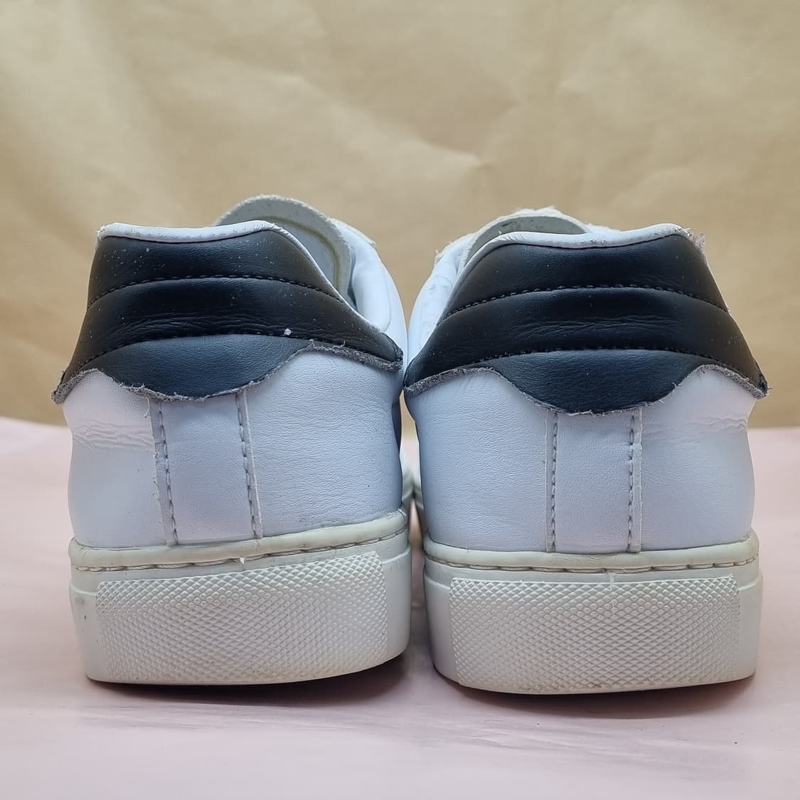 디스커버리 코트네오4 남성운동화 280 상품이미지4