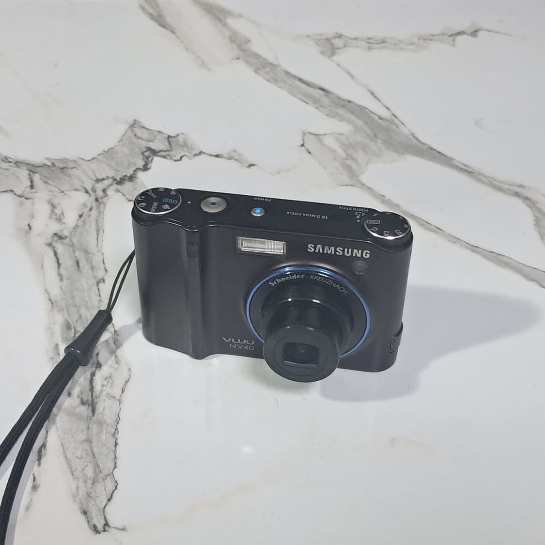 레트로 감성! 삼성 빈티지 카메라 Vluu NV40 상품이미지2