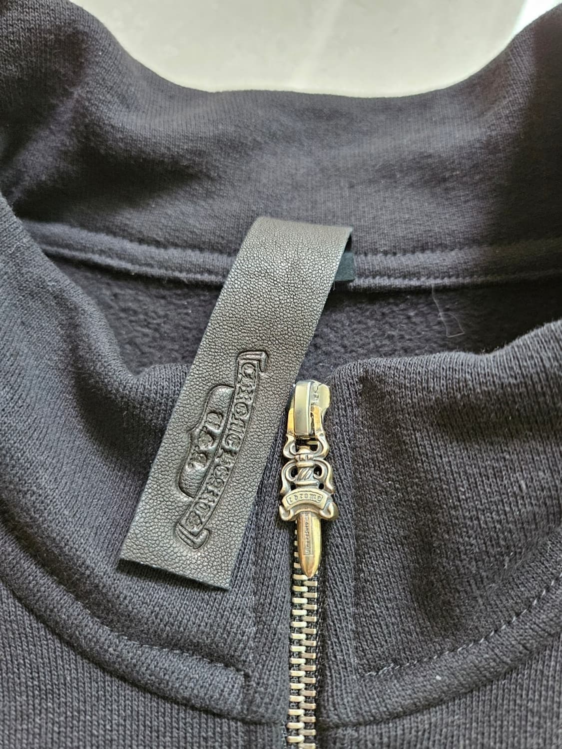 크롬하츠 vic 슬로라이드 자수 하프 집업 M 판매 상품이미지3