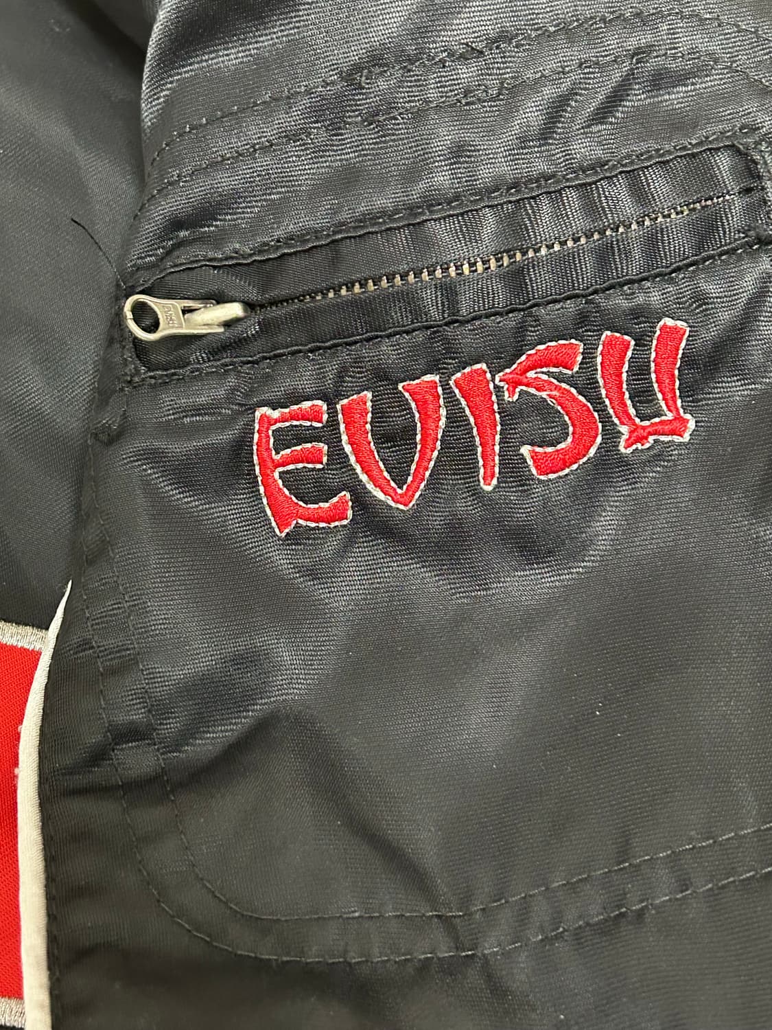 에비수 빅로고 레드 바시티 자켓 상품이미지5