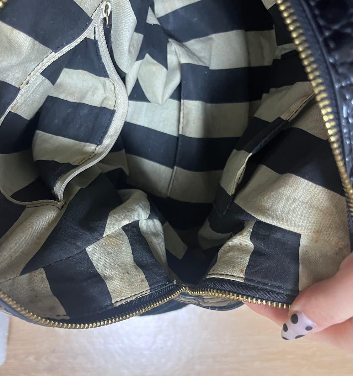 비비안웨스트우드 볼링백 페이턴트 가죽 상품이미지9