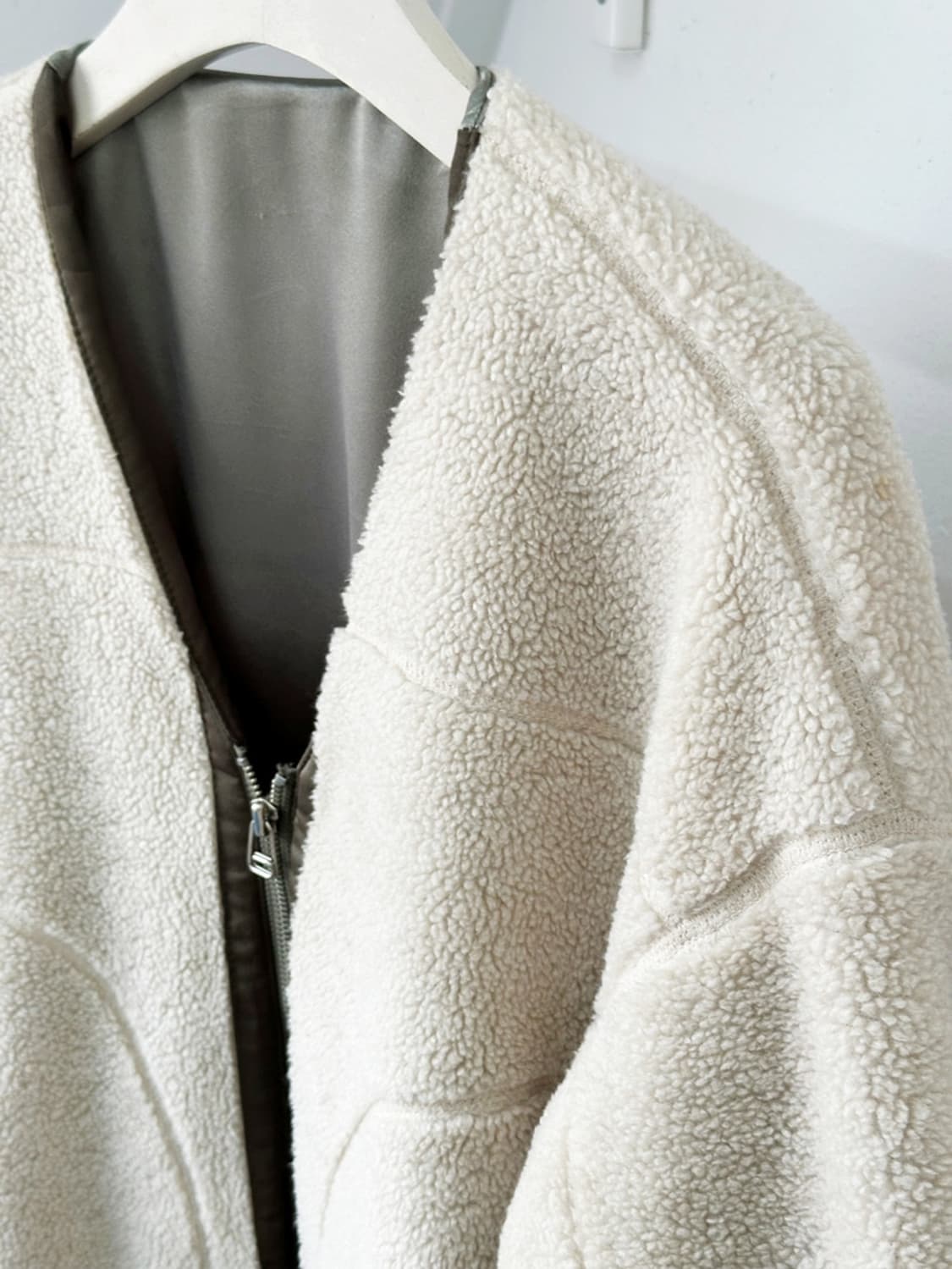 Boa fleece design cropped zip jacket 상품이미지2