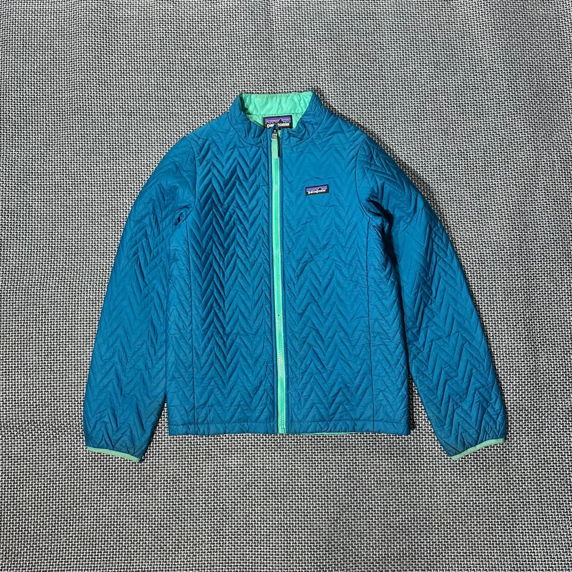 파타고니아 경량 패딩 (XL/old-8212) 상품이미지1