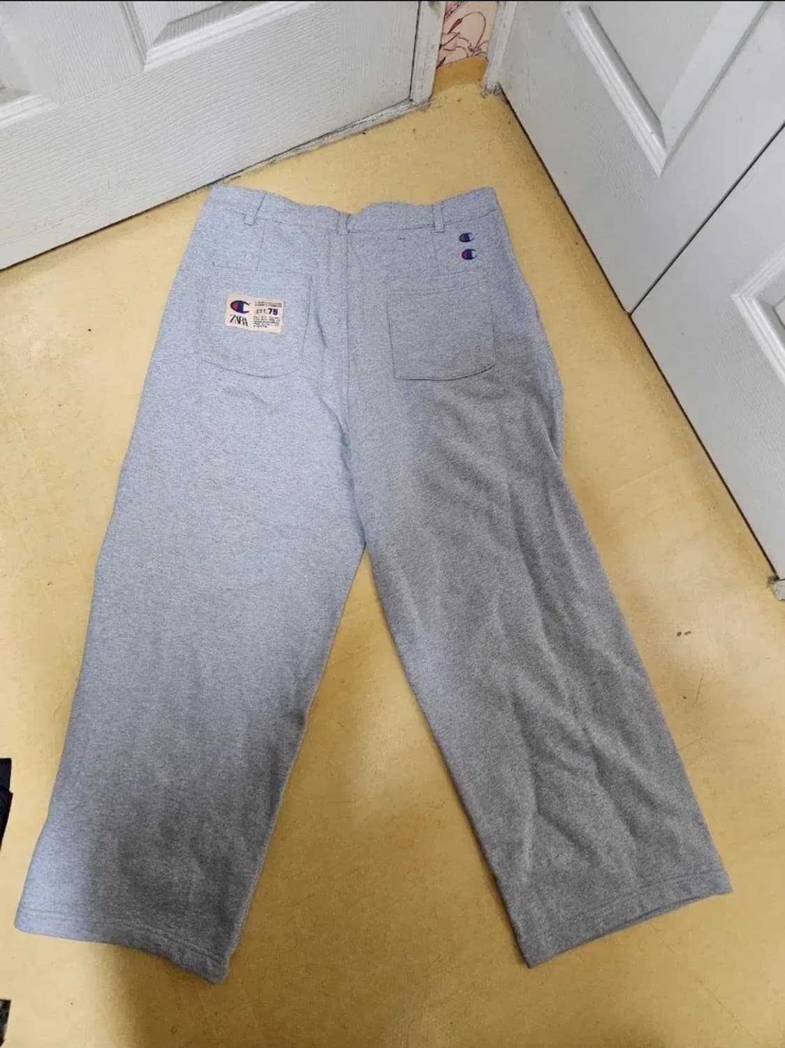 자라x챔피온 릴렉스드핏 플리티드 팬츠 그레이 말 L-XL 상품이미지4