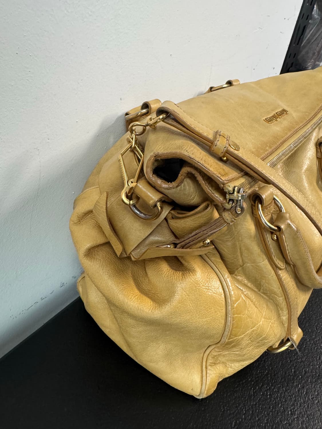 미우미우 비텔로 럭스 사첼 2way백(정품) 상품이미지4