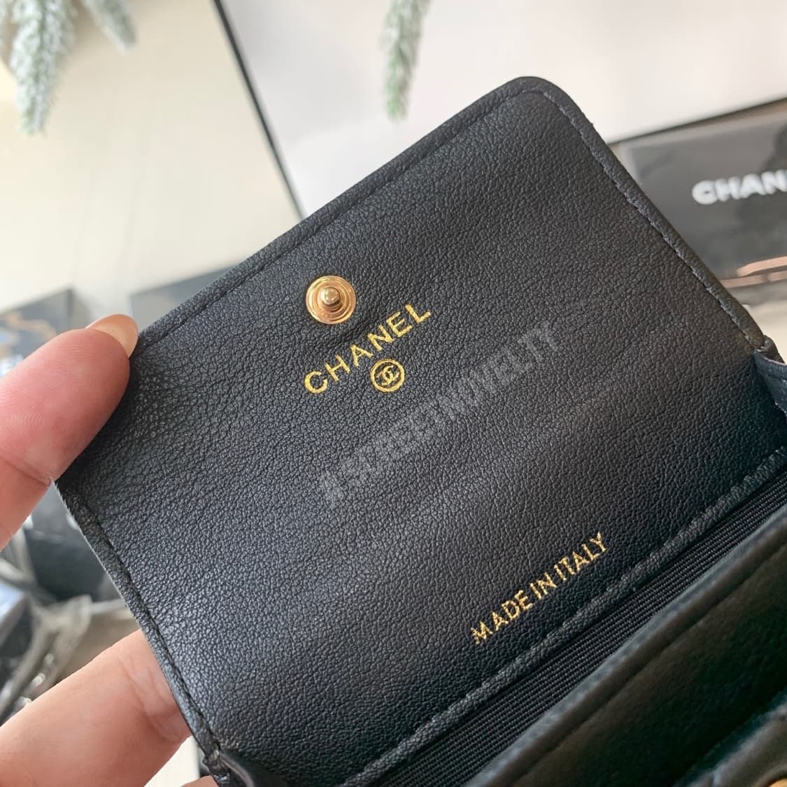 샤넬뷰티 금장 CC로고 반지갑 풀박스 VIP 기프트 상품이미지8