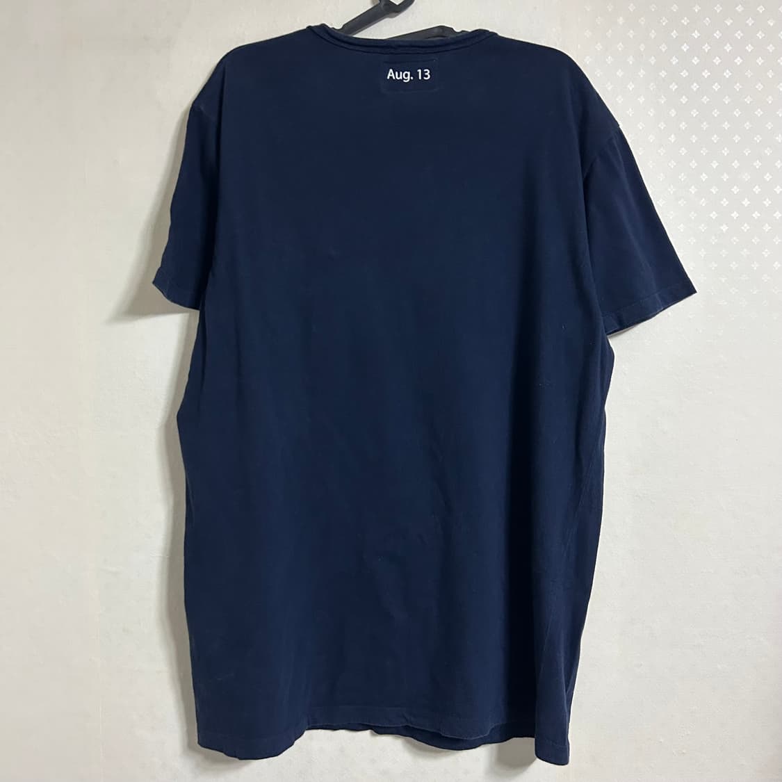 마뗑킴 데미지 슬리브리스 니트 탑 네이비 반팔 티셔츠  상품이미지5