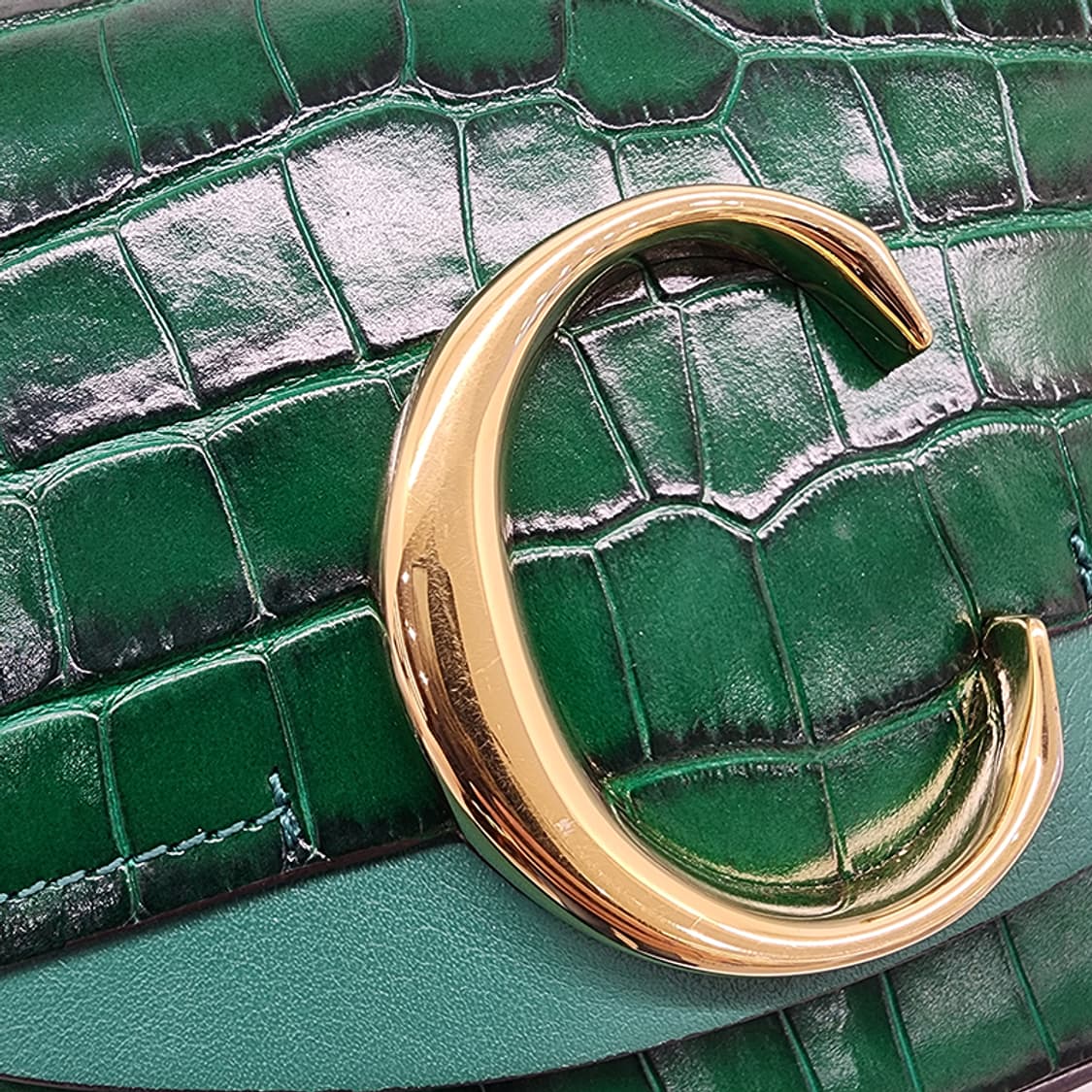 끌로에 C백 미니 크로커텍스쳐 토트 숄더백 그린 상품이미지6