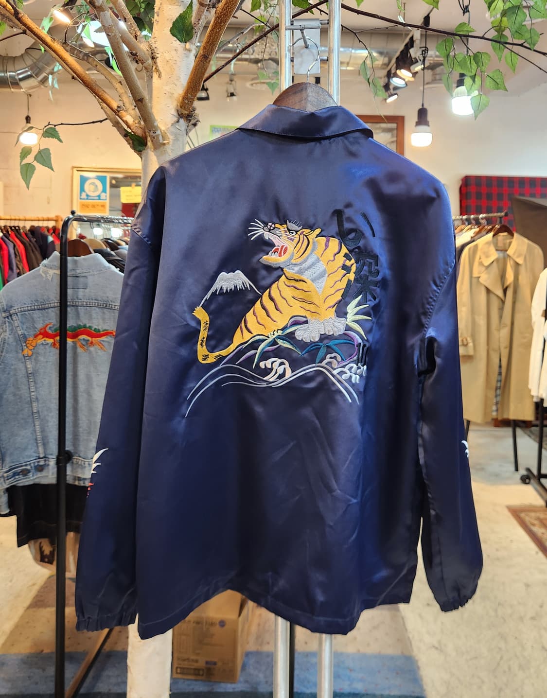 12DEAN 블랙라벨 타이거 자수 네이비 스카잔 상품이미지6