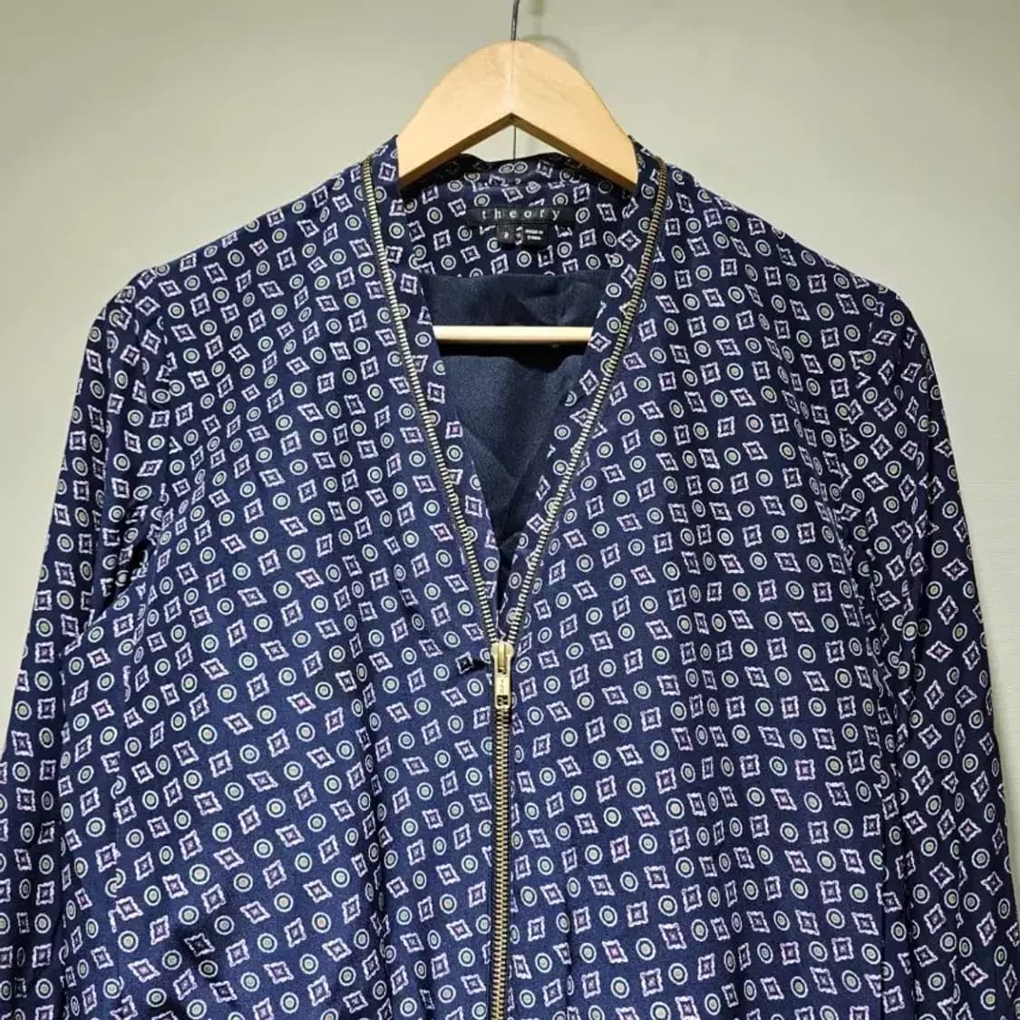 띠어리 패턴 블루종 자켓~55 상품이미지2