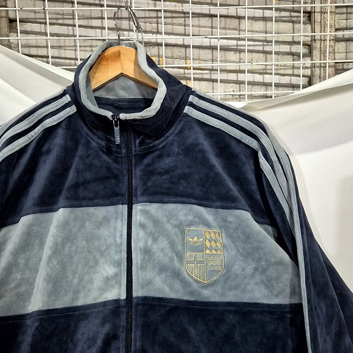 아디다스 Sport Lore 벨루어 트랙탑 져지 상품이미지2