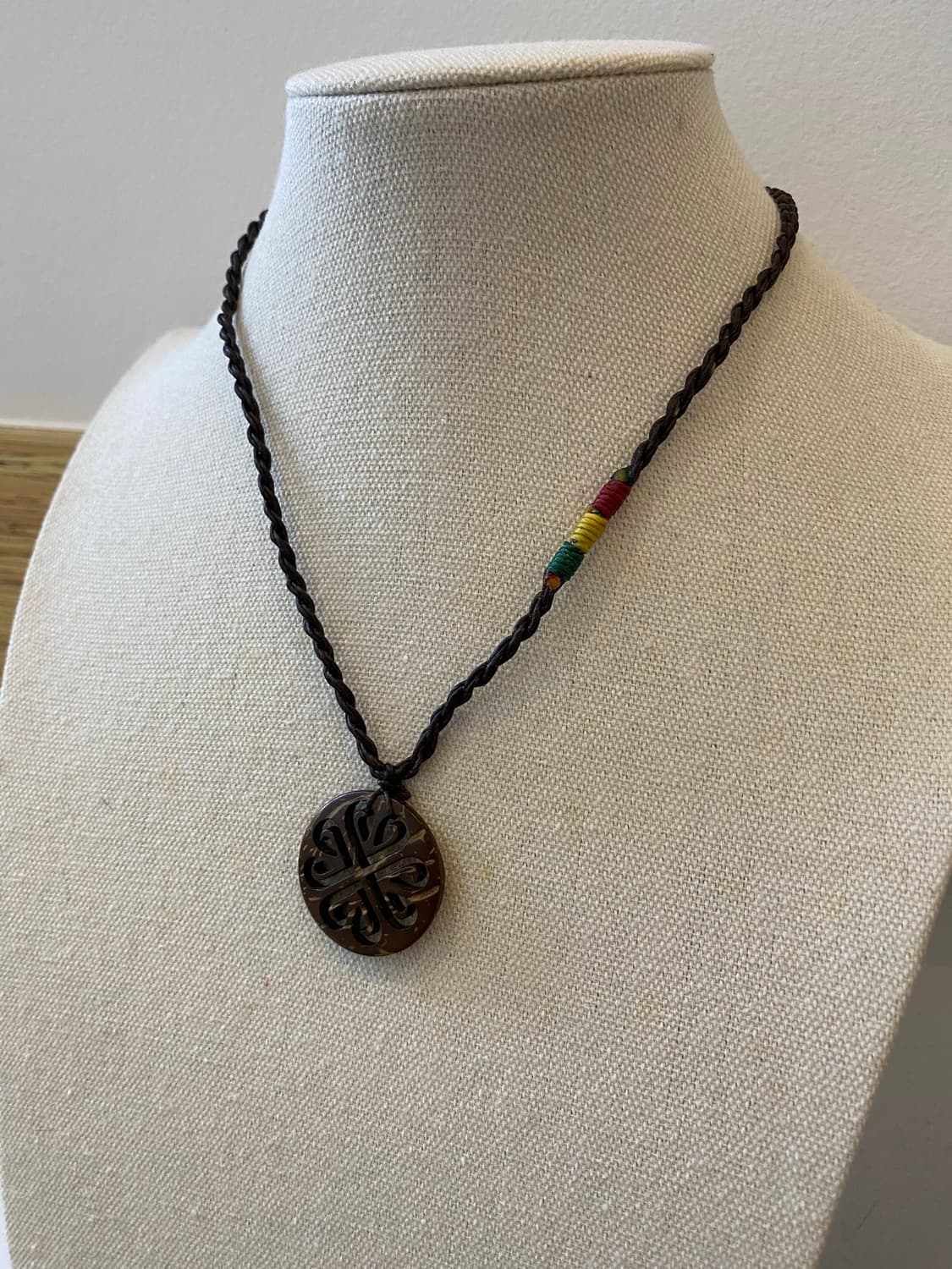 에스닉 무드 우드 나무 팬던트 목걸이 상품이미지2