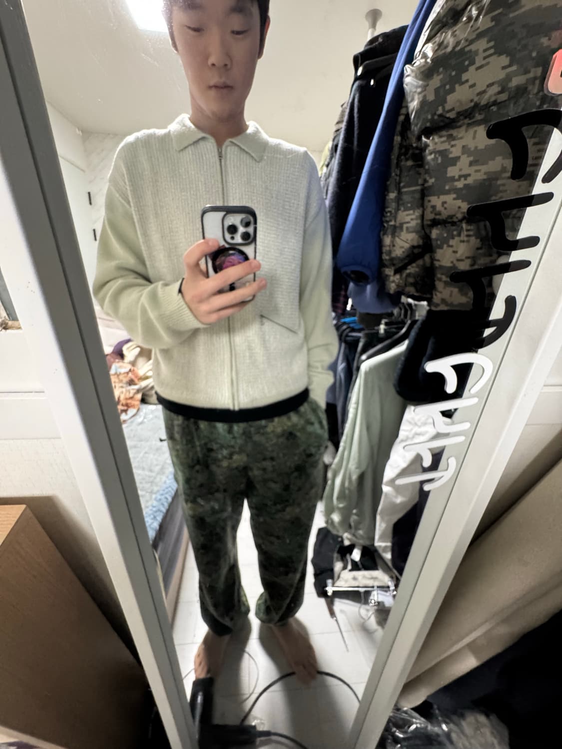 디스이즈네버댓 니트집업 상품이미지1