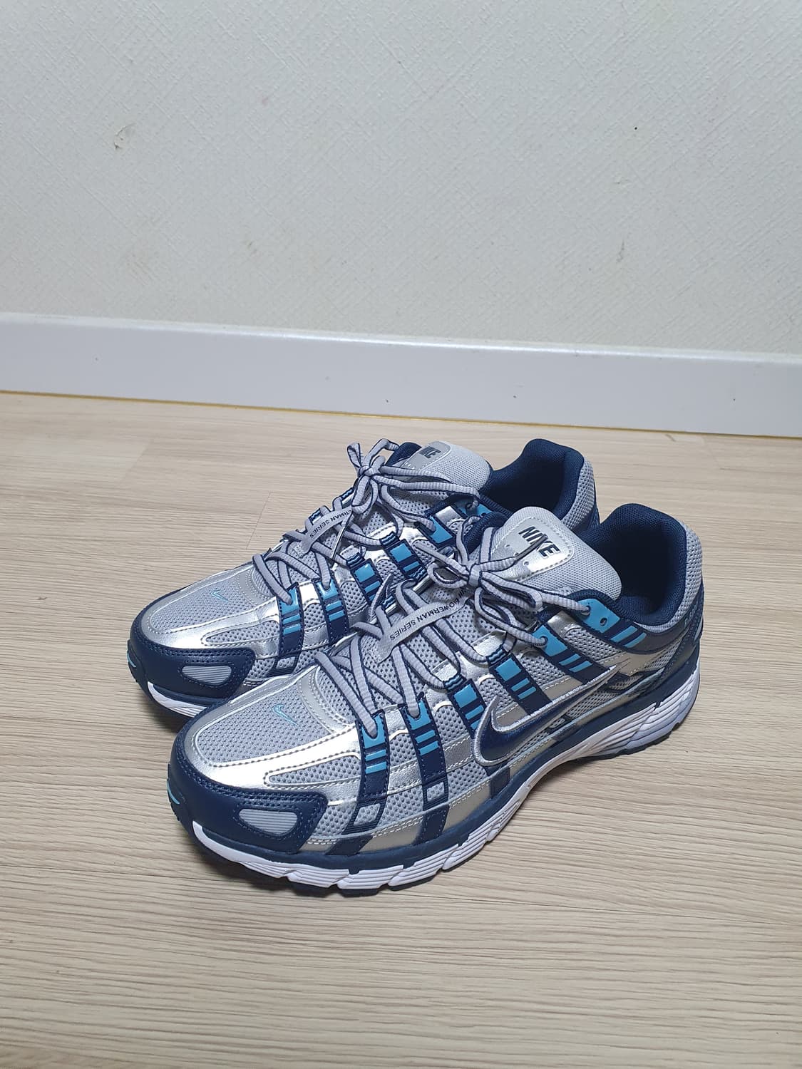 나이키 P-6000 실버/블루 운동화 195 상품이미지4