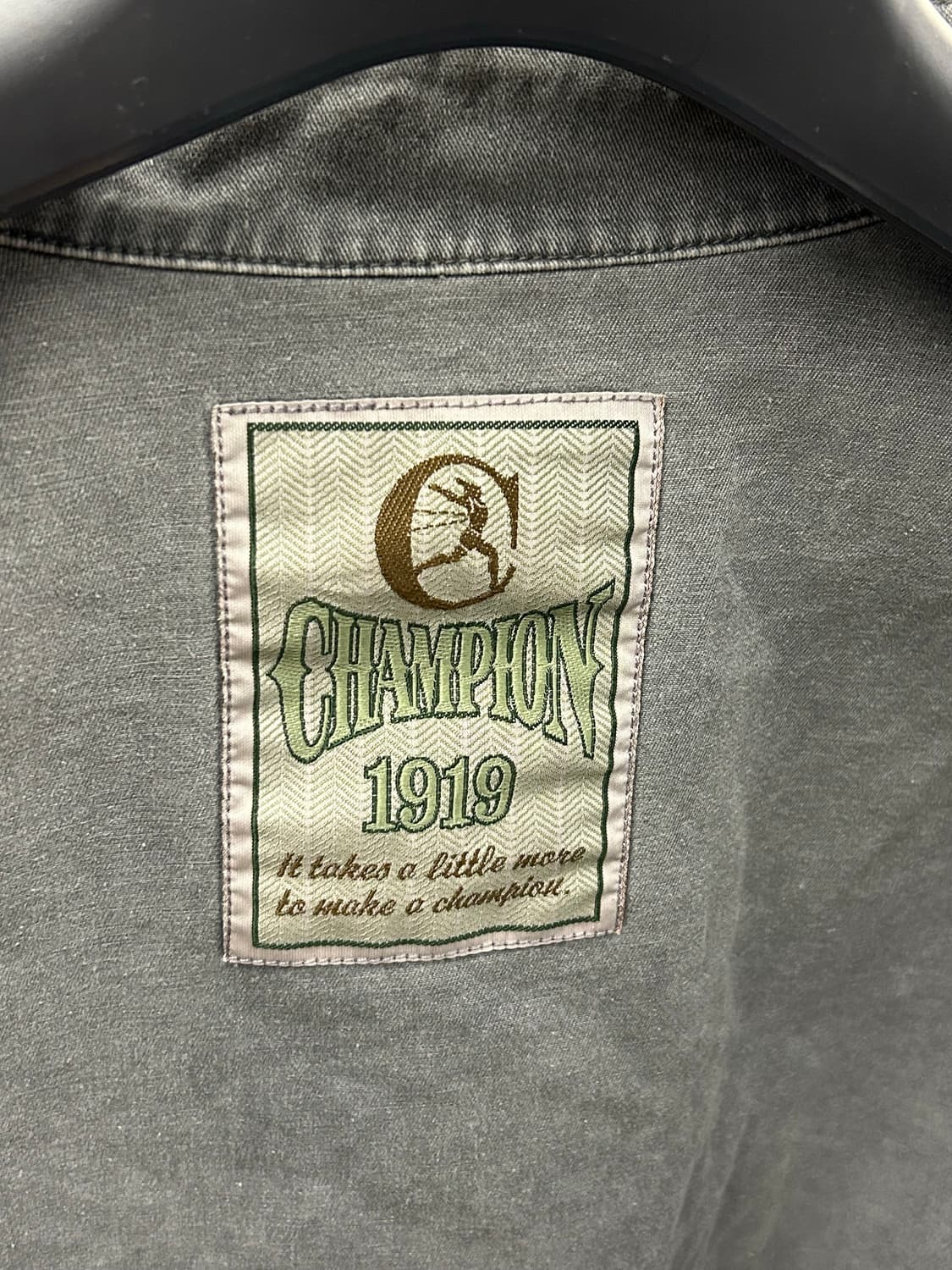 챔피온(Champion) 회색 레드 스트라이프 집업 자켓 상품이미지6