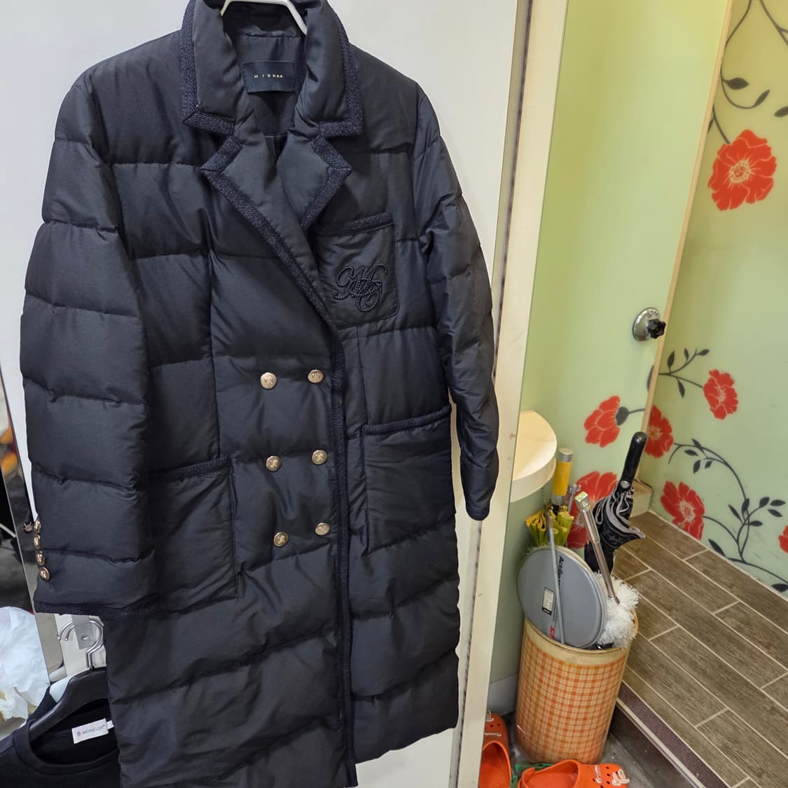 미샤 구스 롱 패딩 상품이미지1