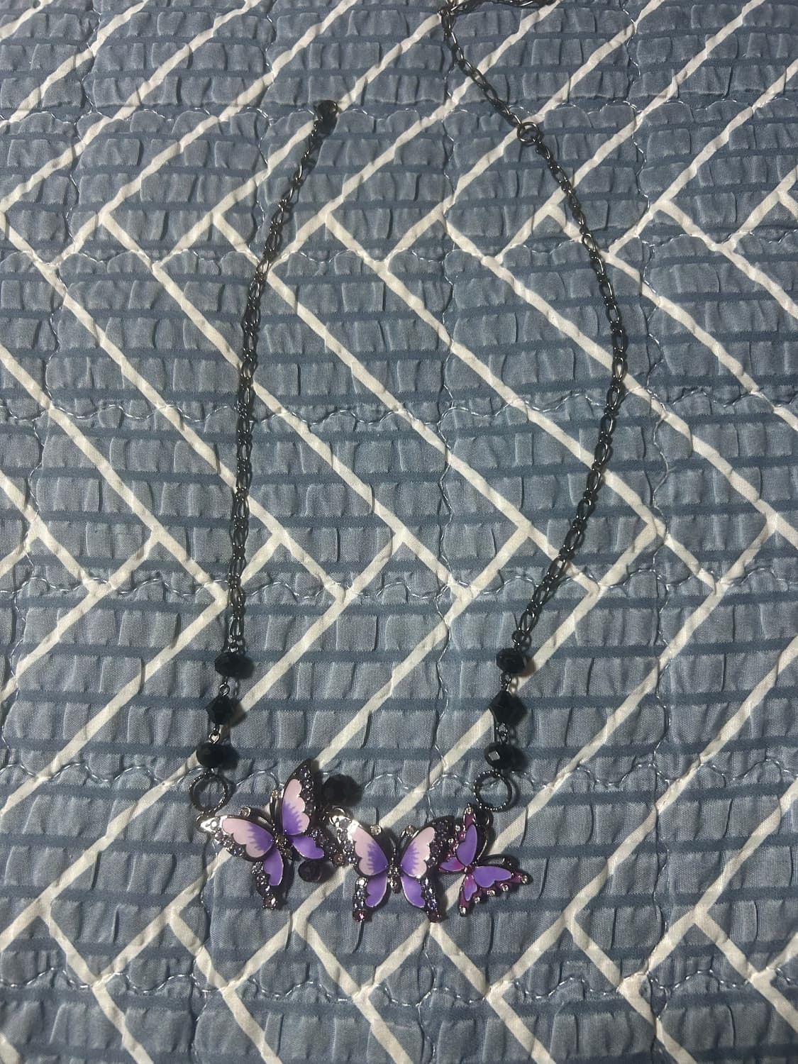 안나수이 보라 트리플 나비 목걸이 상품이미지1