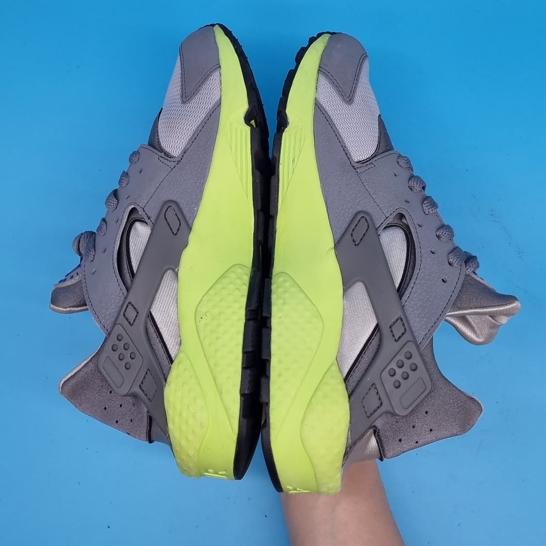 o 나이키 허라취 남성운동화 실사이즈 255 상품이미지5