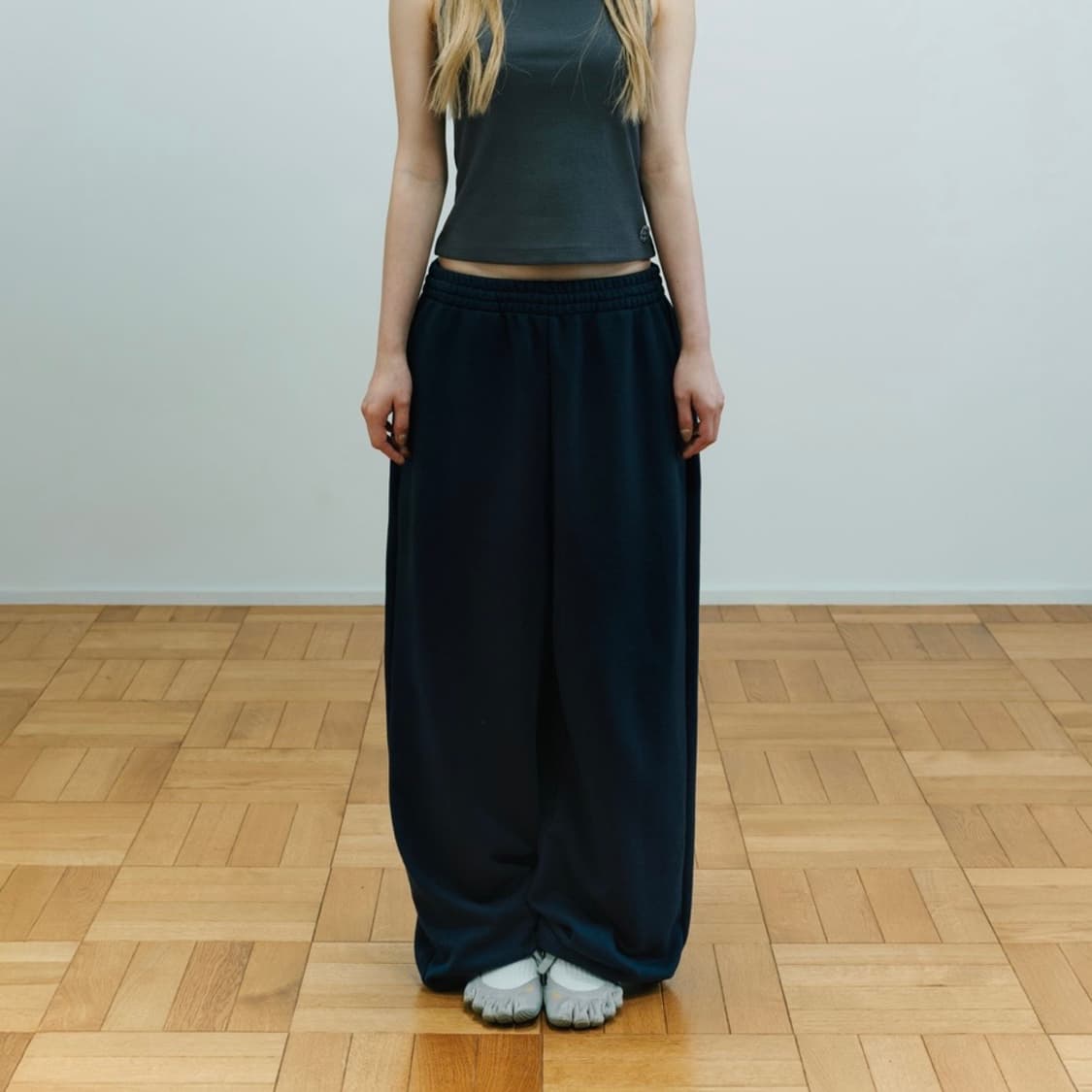 coyseio 038 코이세이오 스웻 팬츠 네이비 상품이미지2