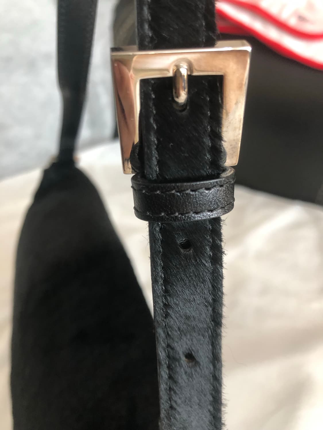 펜디 퍼 바게트 숄더백 상품이미지8