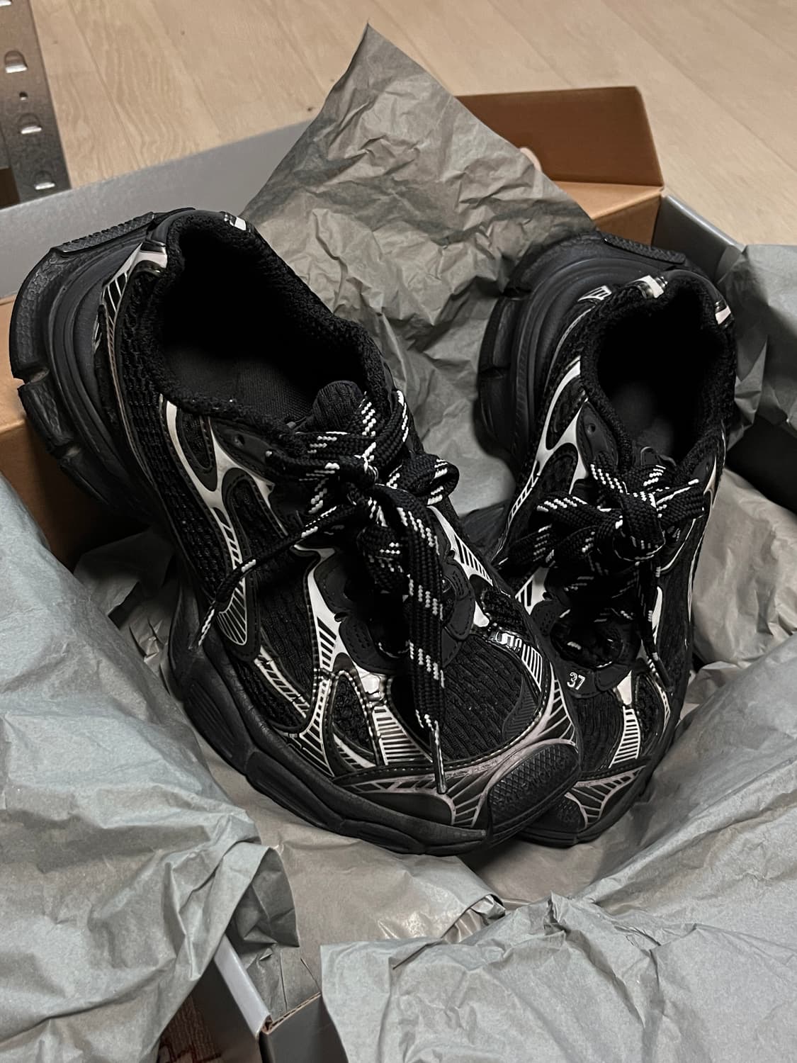 발렌시아가 3xl 37 상품이미지3