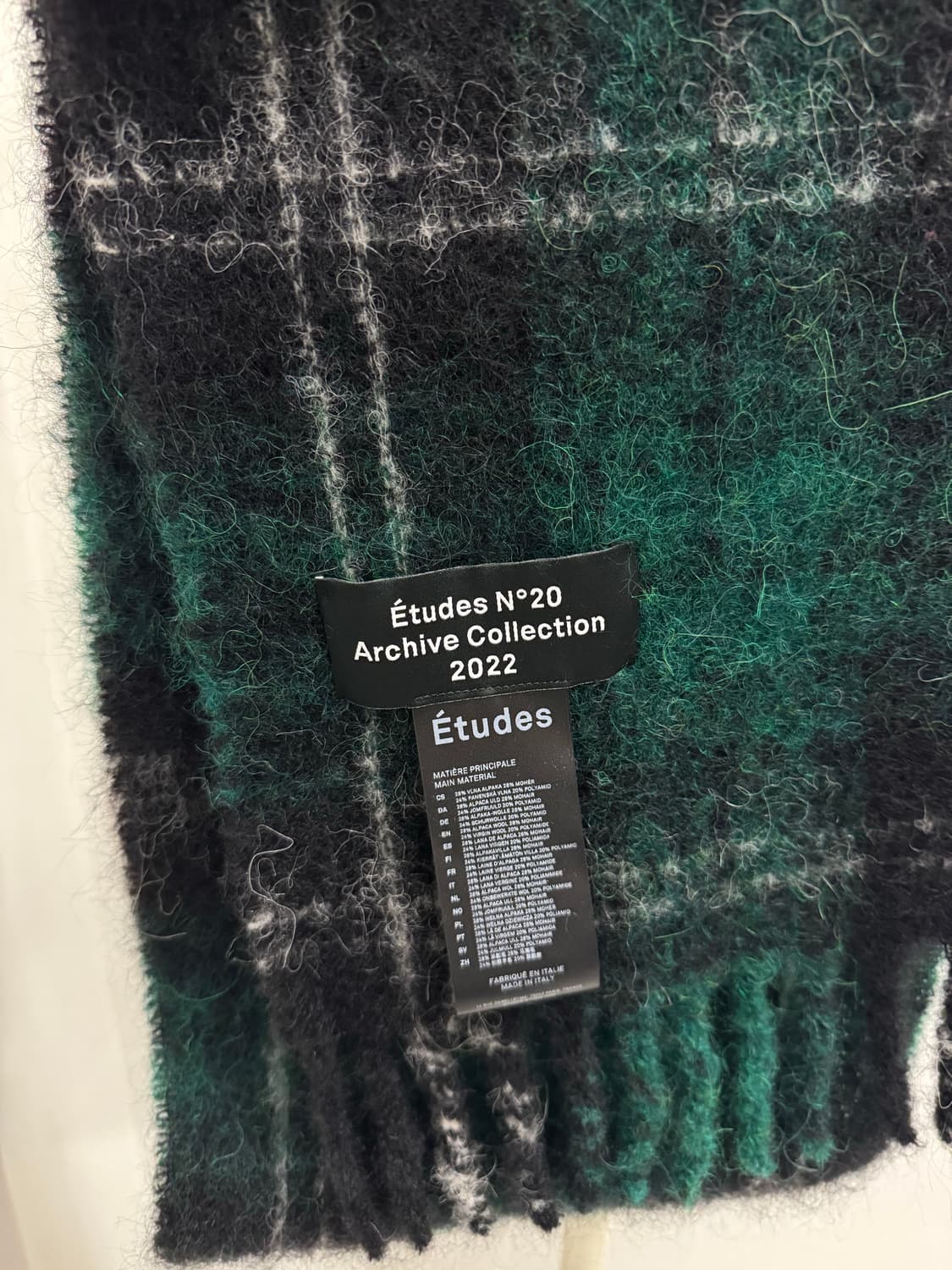 에뛰드 스튜디오 블랙와치 목도리 상품이미지2