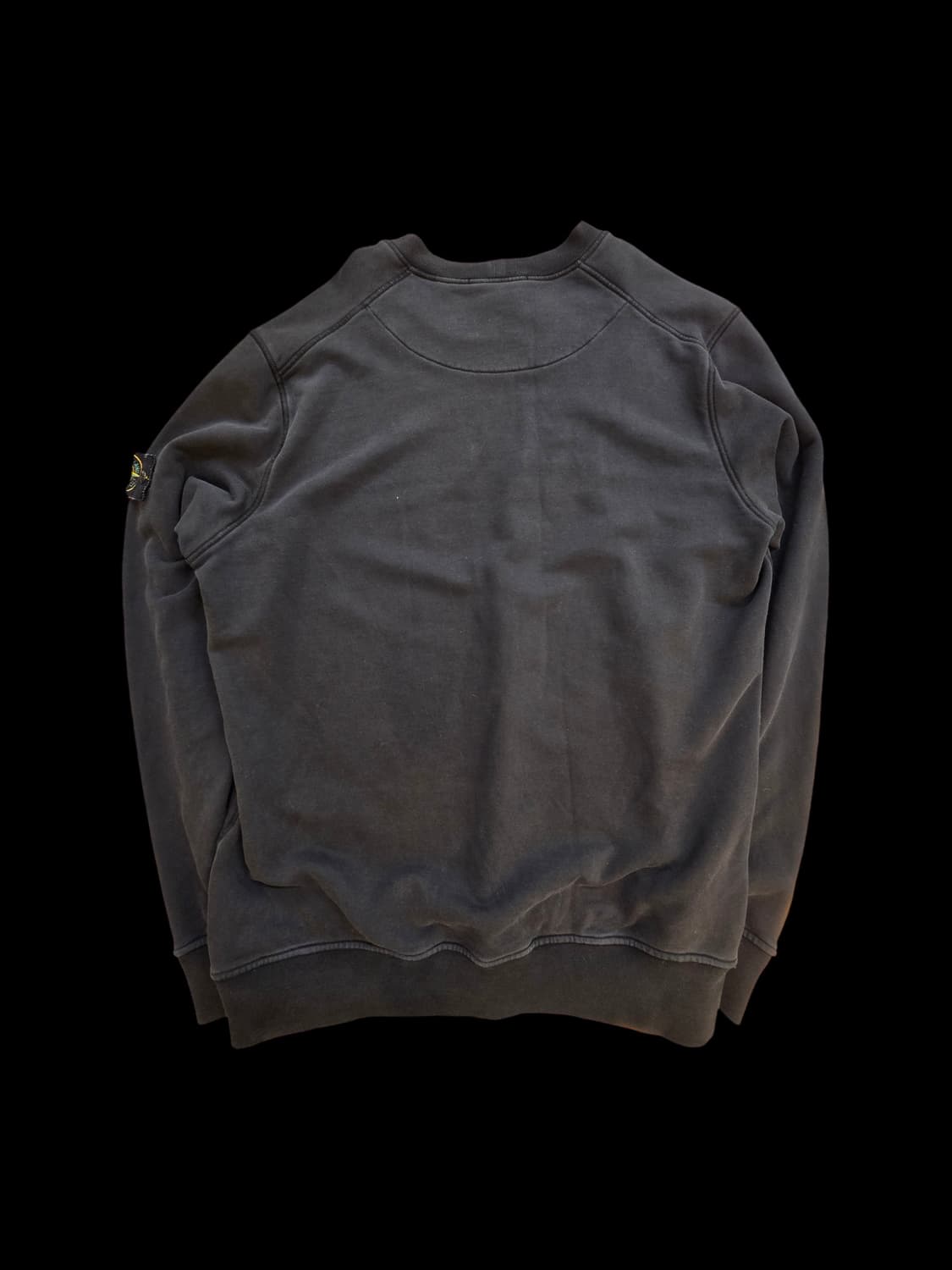 스톤아일랜드 와펜 가먼트다잉 맨투맨 상품이미지2