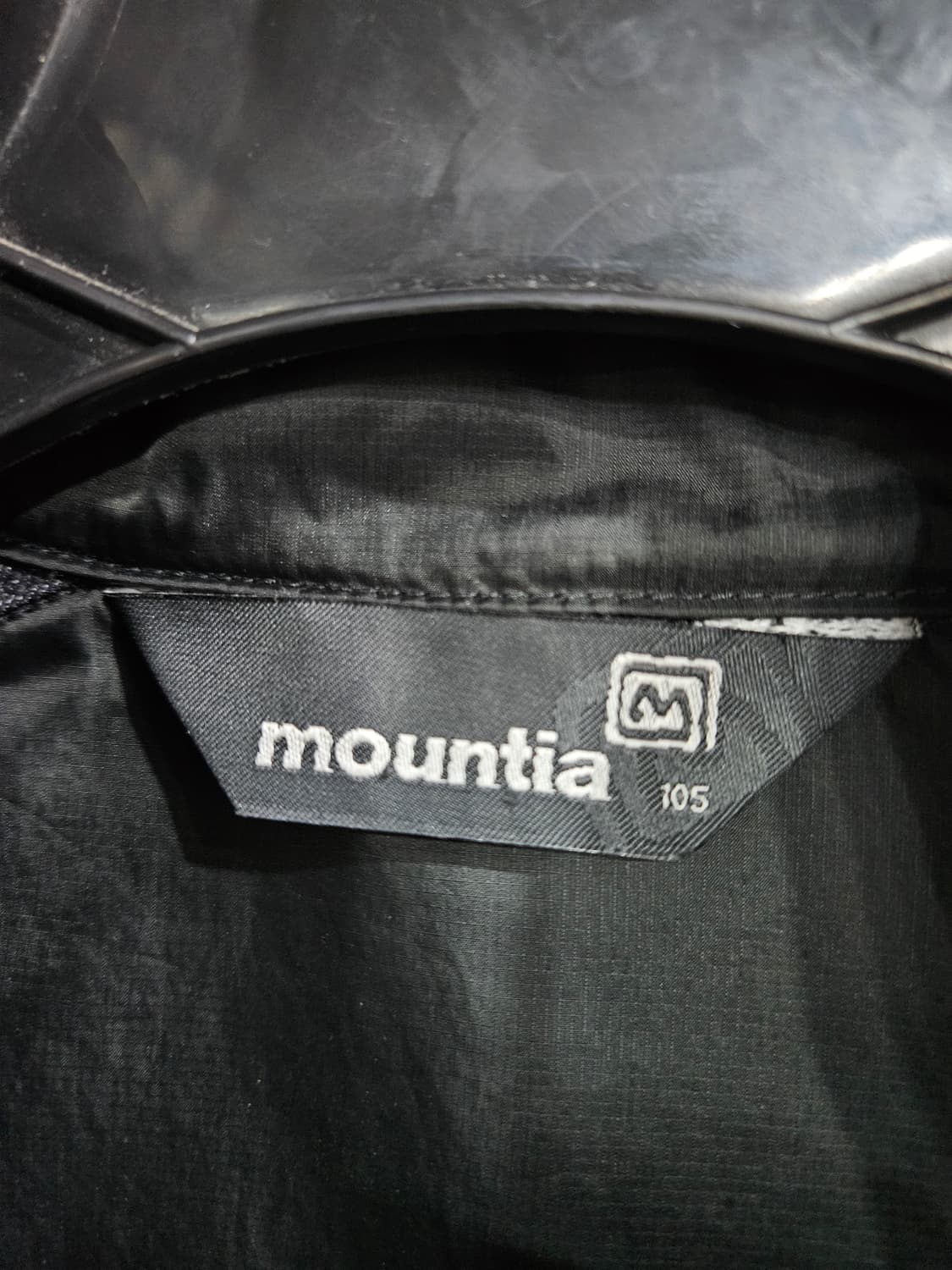 마운티아 블랙차콜 남성 105 홑겹 등산복 바람막이 자켓  상품이미지3