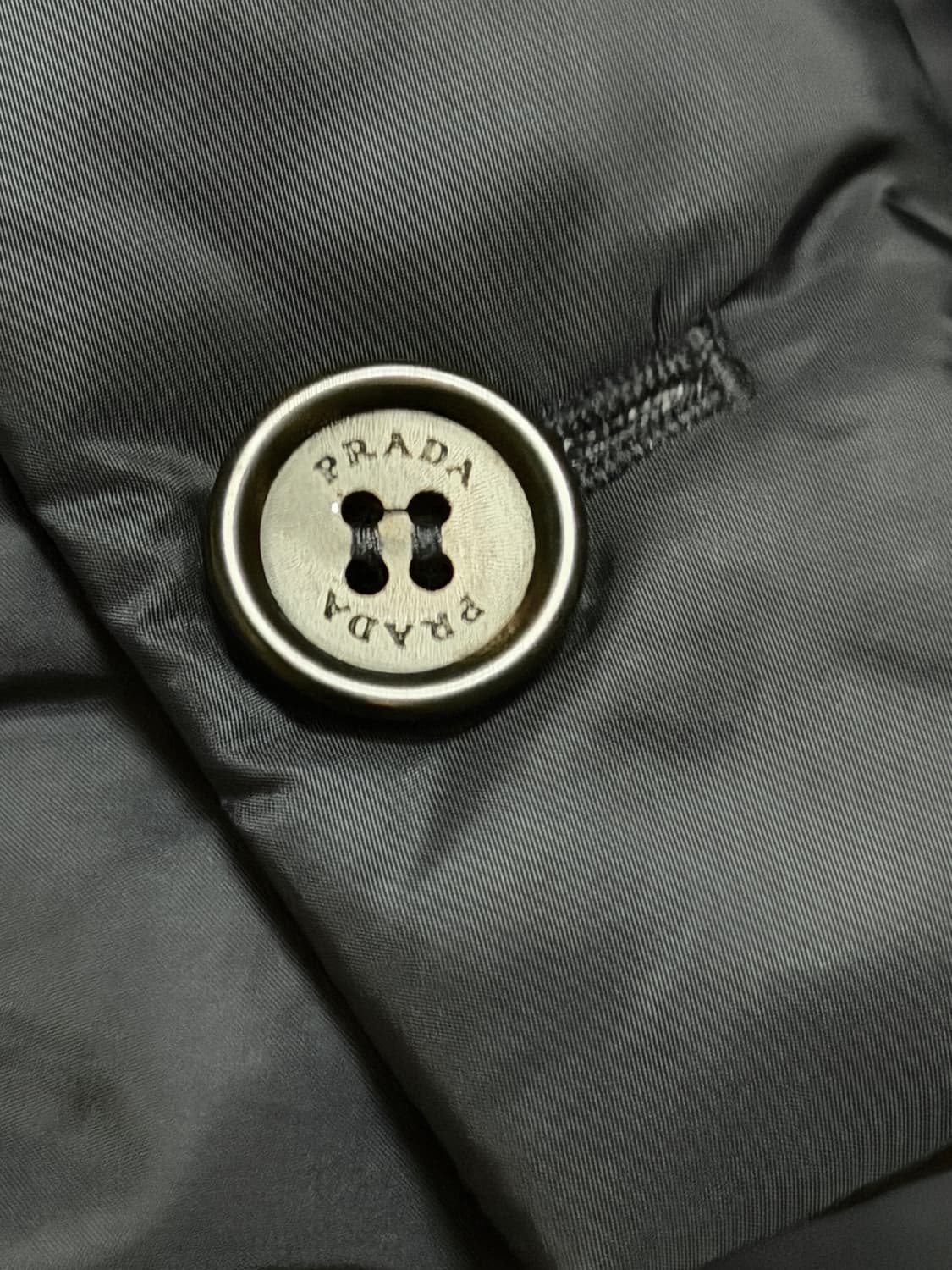 프라다 스포츠 나일론 맥 코트 상품이미지4