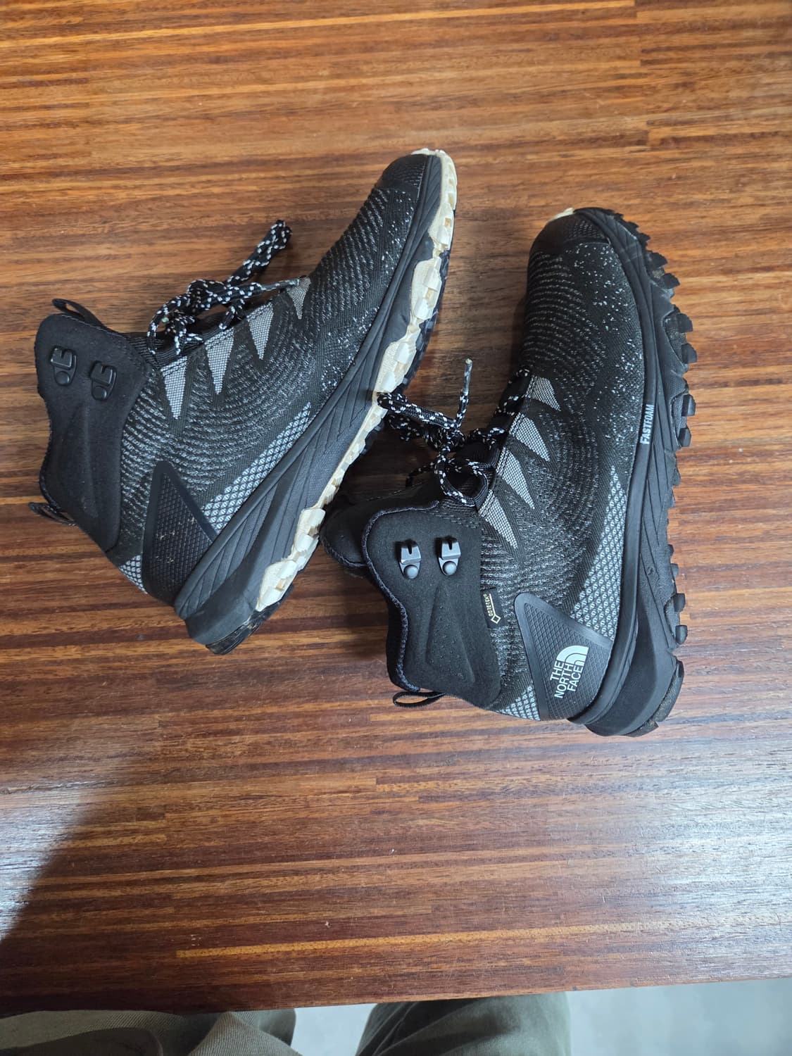 노스페이스 울트라 패스트팩 비브람 고어텍스 미드 등산화 255 상품이미지1