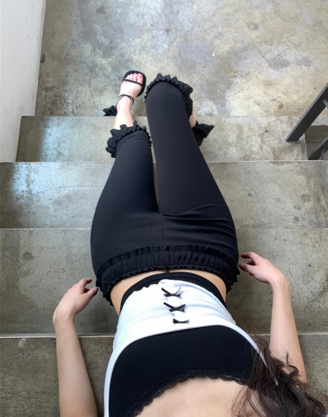 클라따 프릴 카프리 팬츠 상품이미지1