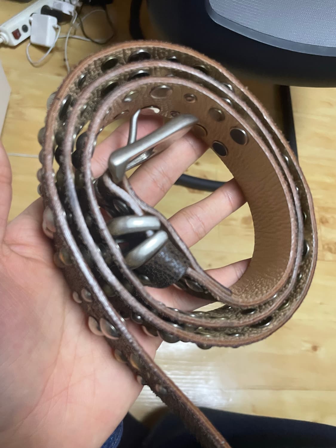 베이컨트 아카이브 스터드 벨트 상품이미지2