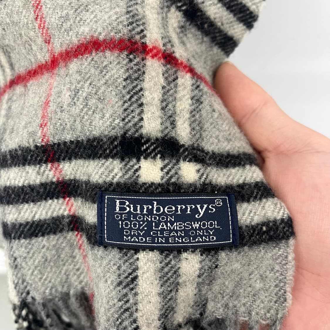 버버리 캐시미어 머플러 그레이 체크 상품이미지3