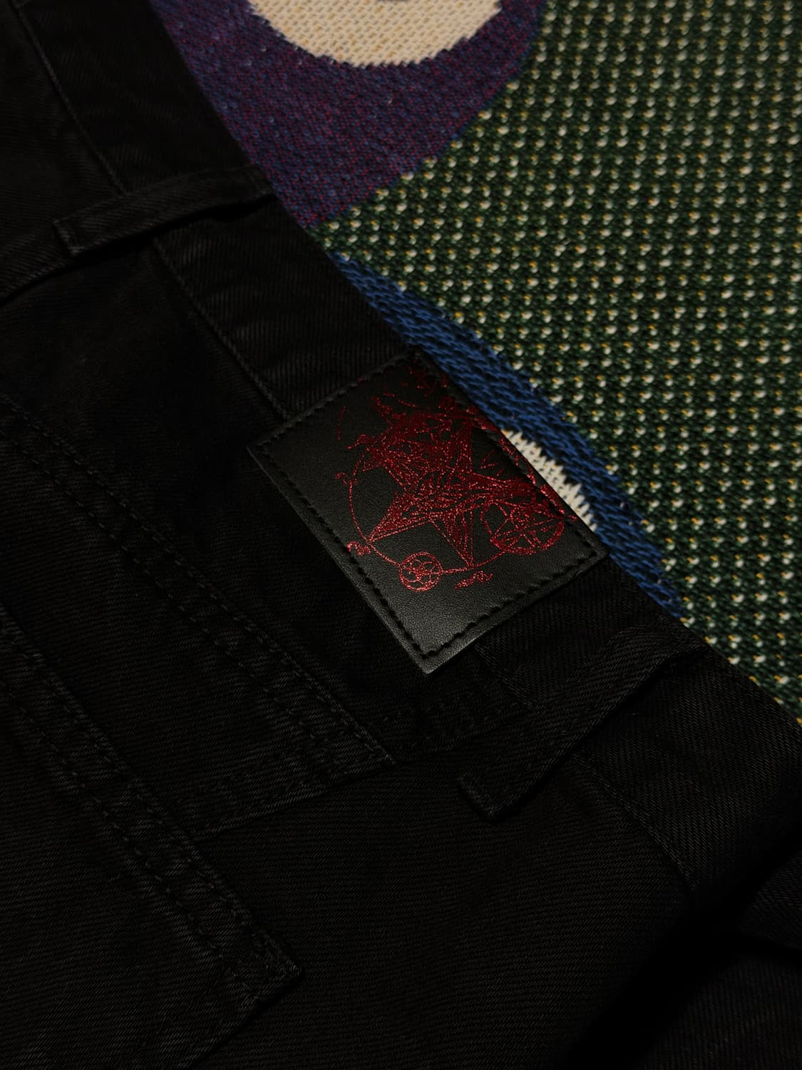 [1] 에모스탠스클럽 펜타그램 플레어진 상품이미지7