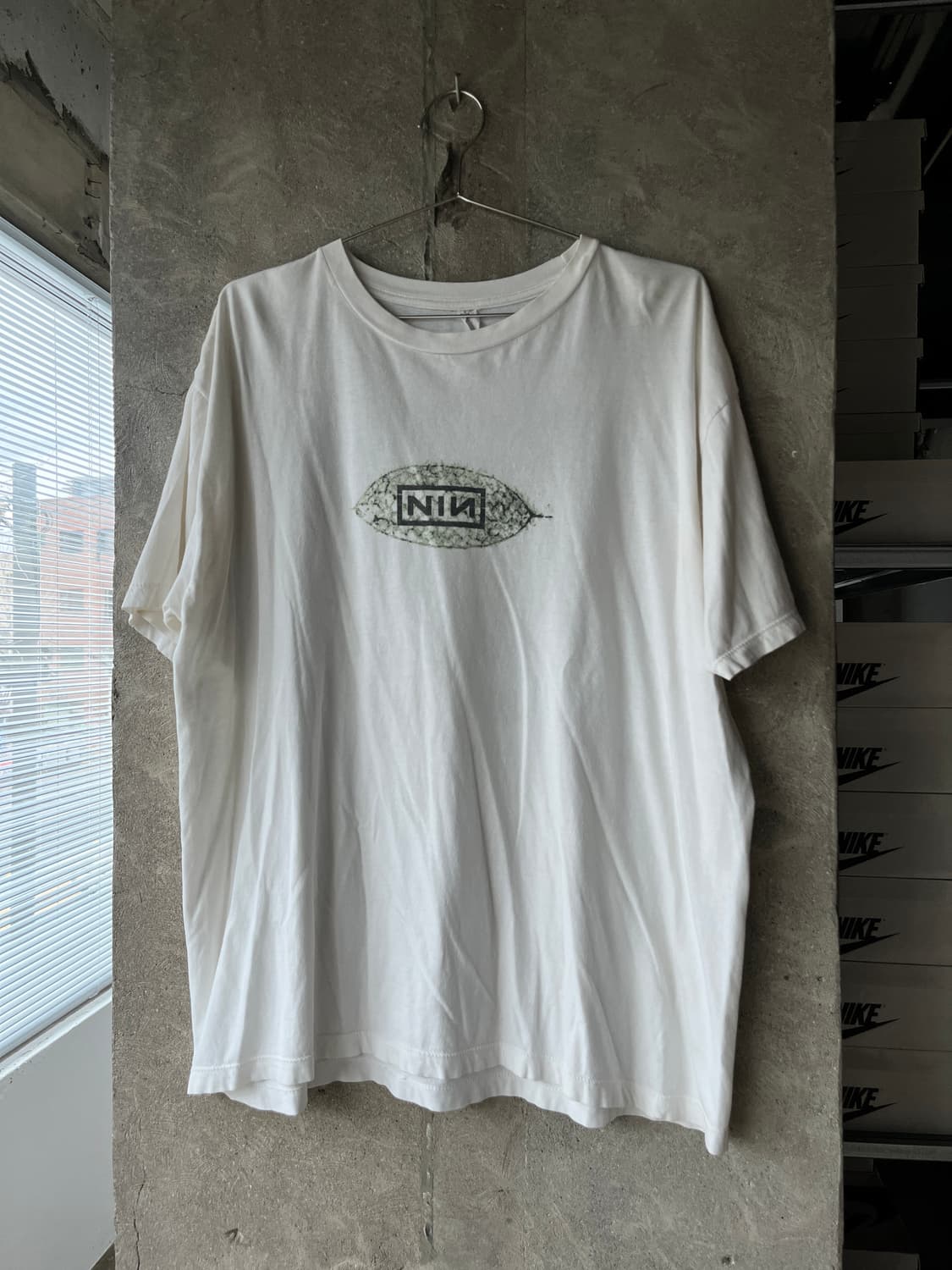 Vintage Nine Inch Nails T-shirt 상품이미지1
