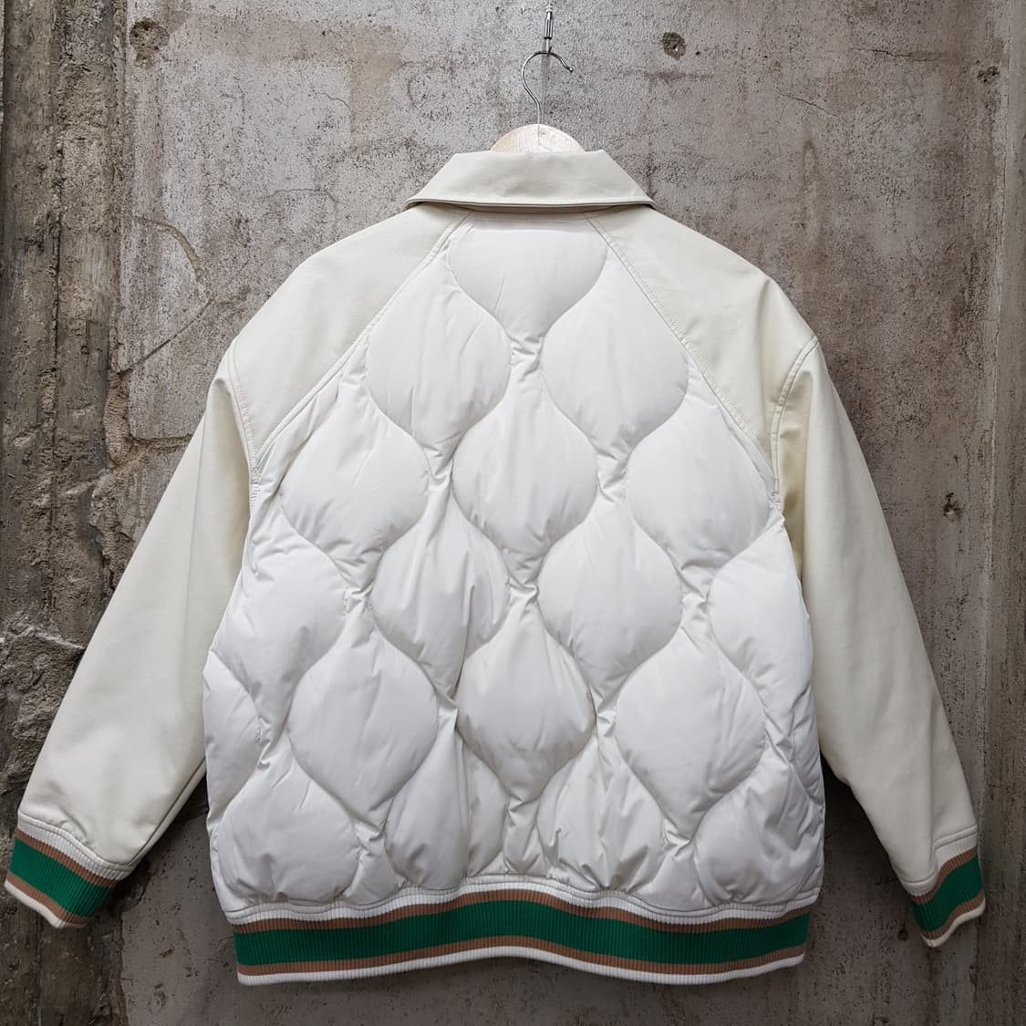 스탠다드 누빔 야구점퍼 S사이즈  상품이미지2